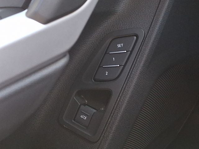 2022 Audi Q3 Premium quattro