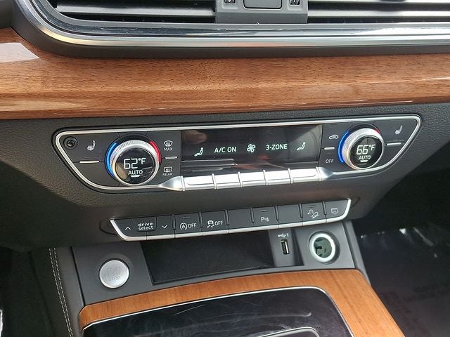 2021 Audi Q5 45 Premium Plus quattro