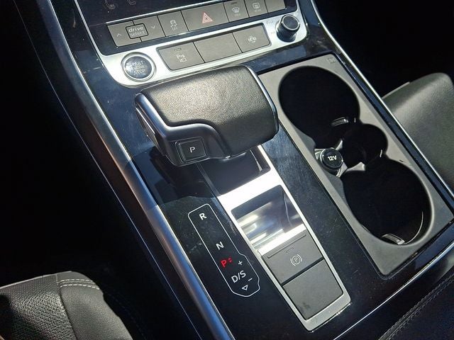 2021 Audi Q8 55 Premium Plus quattro