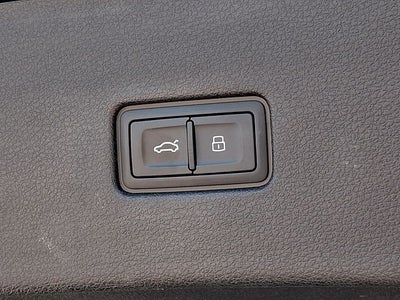2021 Audi Q8 55 Premium Plus quattro