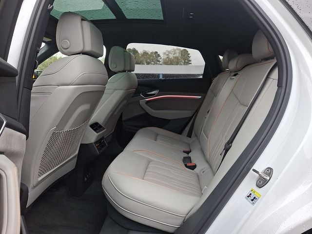 2024 Audi Q8 Sportback e-tron Prestige S line quattro