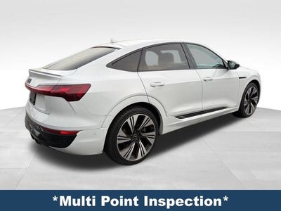 2024 Audi Q8 Sportback e-tron Prestige S line quattro