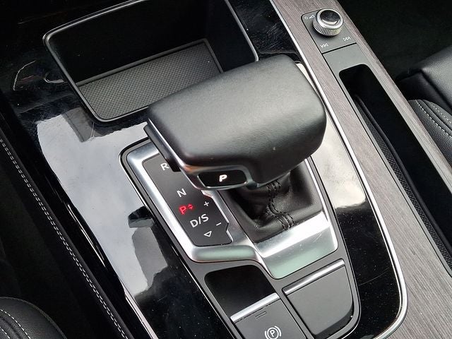 2024 Audi Q5 45 S line Premium Plus quattro