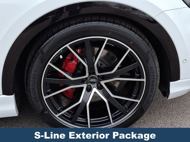 2020 Audi Q8 55 Prestige quattro