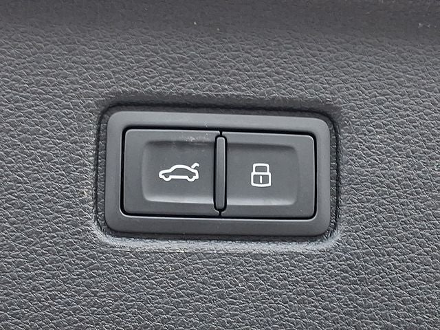 2025 Audi Q7 55 Premium Plus quattro