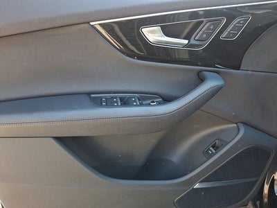 2024 Audi Q7 55 Premium Plus quattro