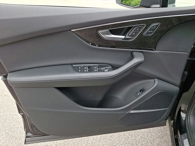2022 Audi Q7 55 Premium Plus quattro