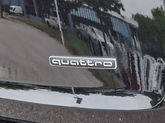 2022 Audi Q7 55 Premium Plus quattro