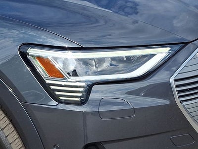 2019 Audi e-tron Prestige quattro