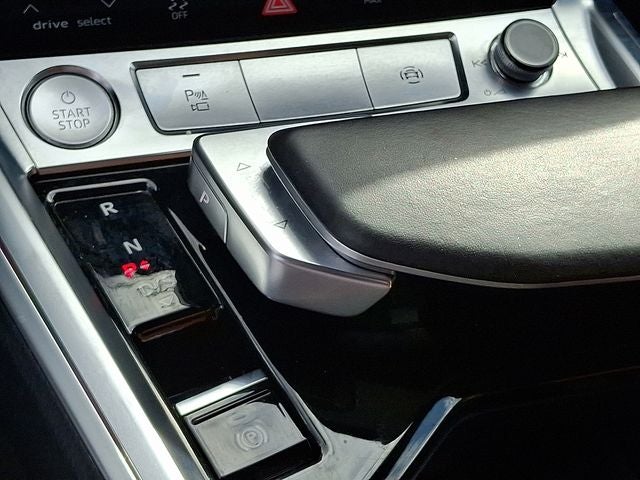 2019 Audi e-tron Prestige quattro