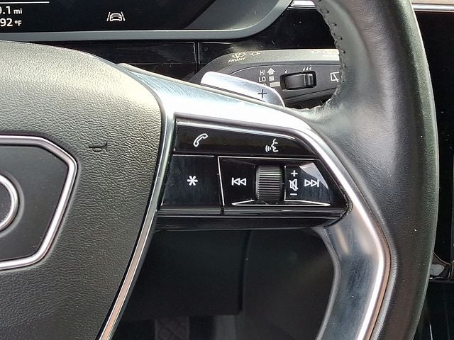 2019 Audi e-tron Prestige quattro