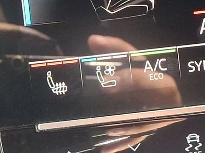 2019 Audi e-tron Prestige quattro