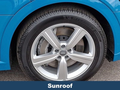 2019 Audi e-tron Prestige quattro