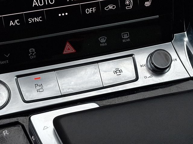 2019 Audi e-tron Prestige quattro