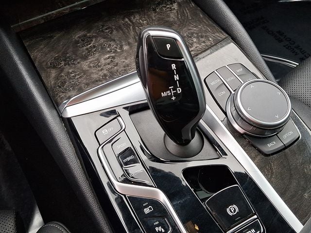 2021 BMW 5 Series 530e iPerformance