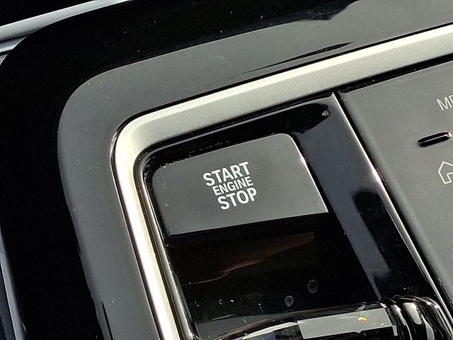 2025 BMW 7 Series 740i