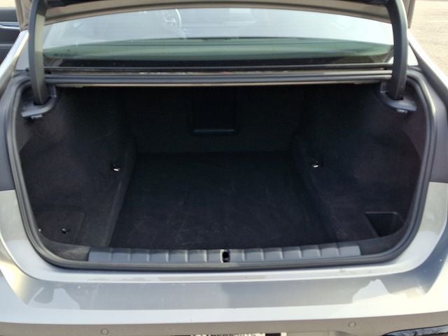 2025 BMW 7 Series 740i