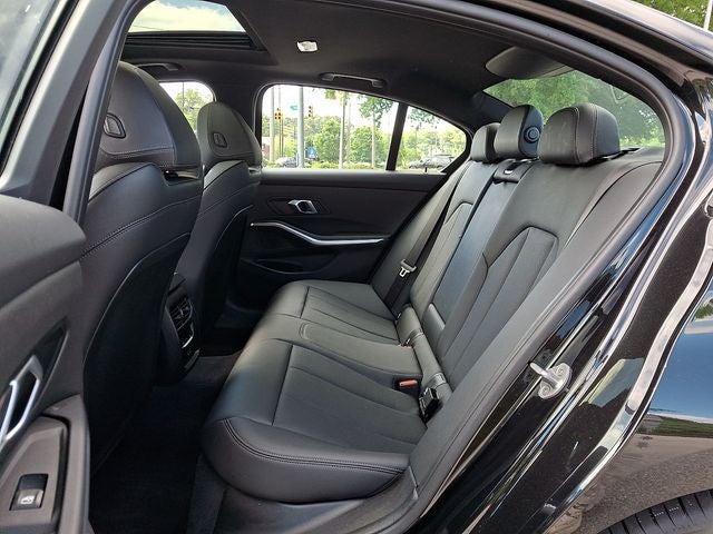2025 BMW 3 Series 330i xDrive