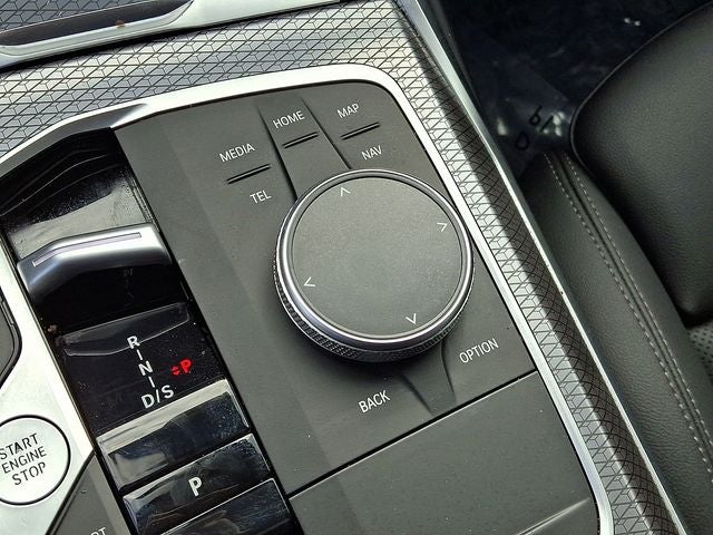 2025 BMW 3 Series 330i xDrive