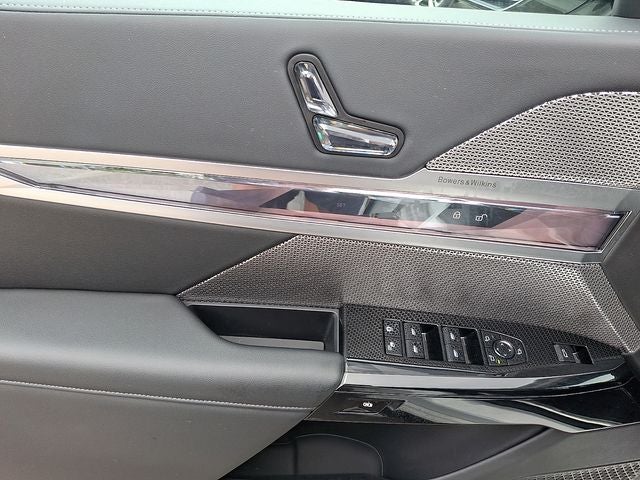 2025 BMW 7 Series 740i xDrive