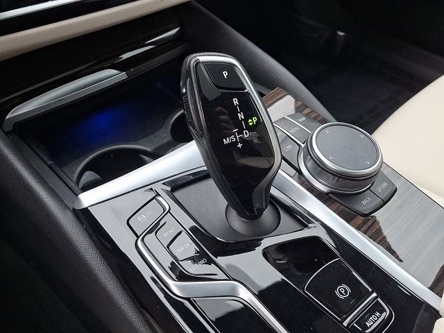 2023 BMW 5 Series 530i