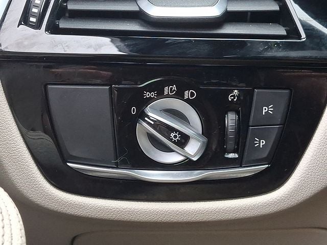 2023 BMW 5 Series 530i