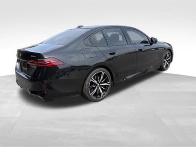 2025 BMW 5 Series 540i xDrive