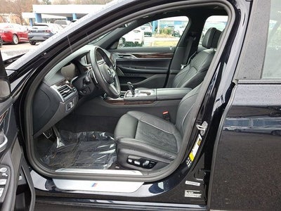 2022 BMW 7 Series 750i xDrive