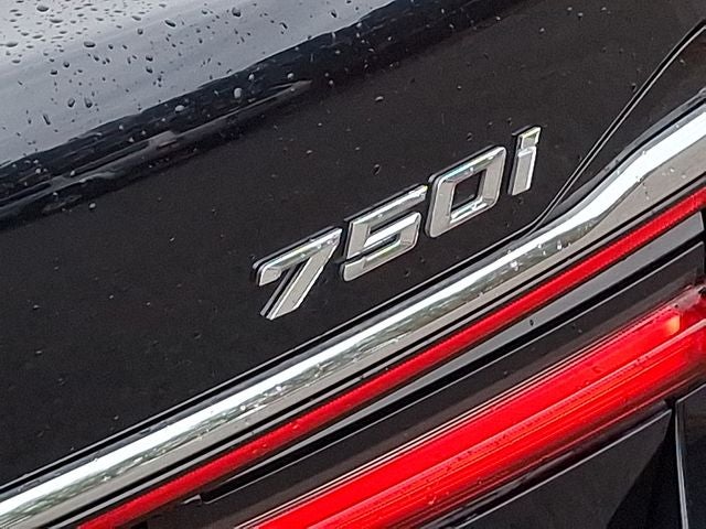 2022 BMW 7 Series 750i xDrive