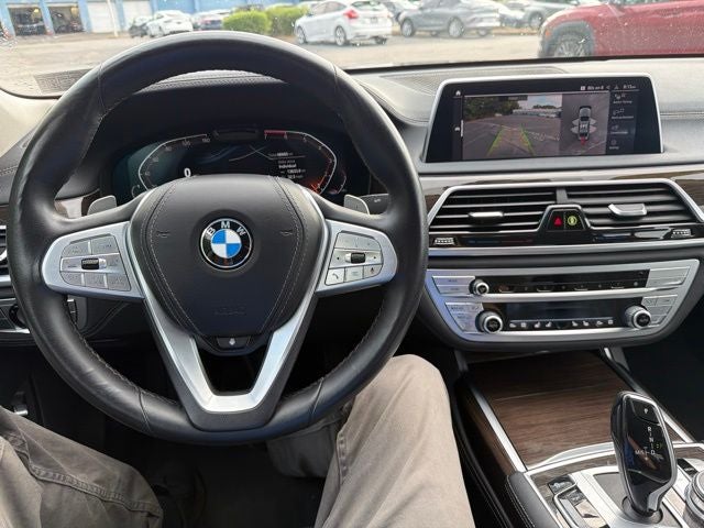 2022 BMW 7 Series 750i xDrive