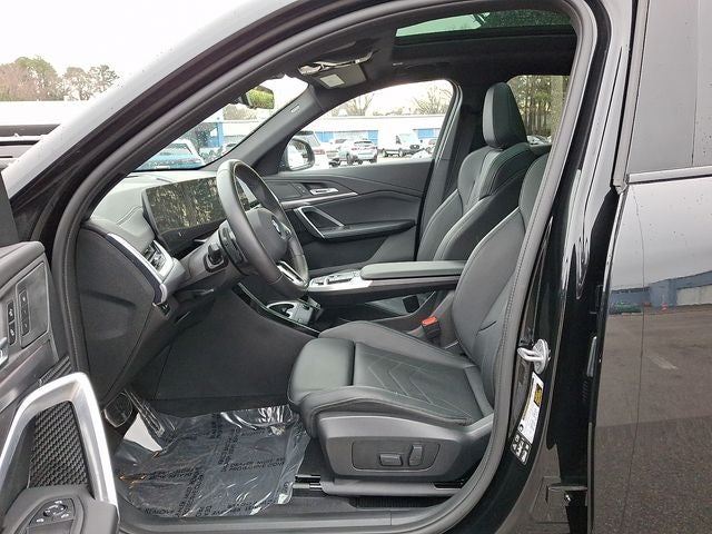 2025 BMW X2 xDrive28i