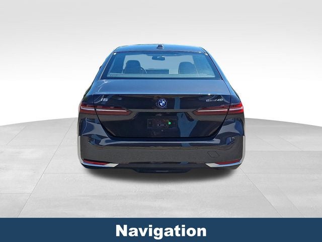 2025 BMW i5 eDrive40