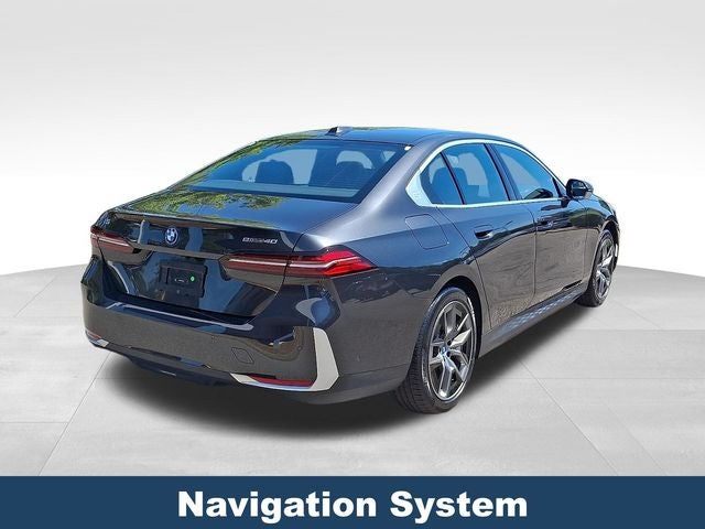 2025 BMW i5 eDrive40