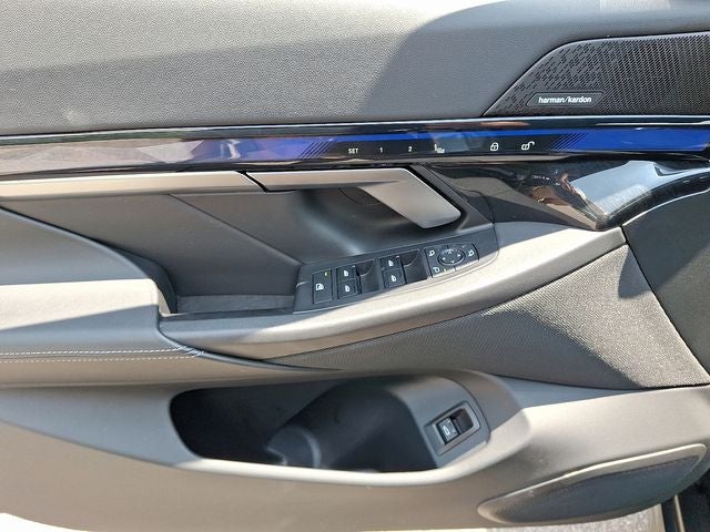 2024 BMW i5 eDrive40