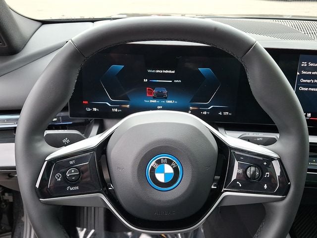 2025 BMW i5 eDrive40