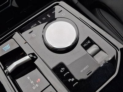 2025 BMW i5 eDrive40