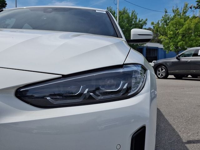 2023 BMW i4 eDrive35
