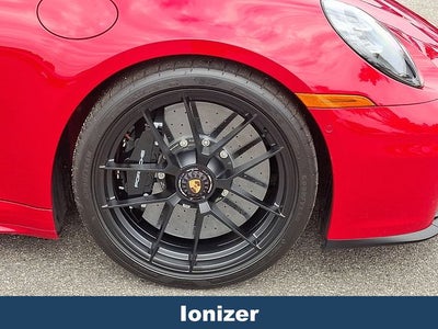2025 Porsche 911 Carrera GTS