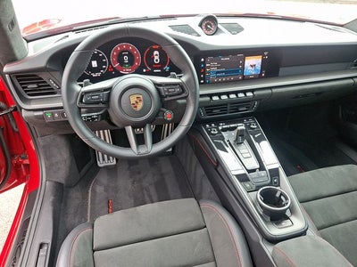 2025 Porsche 911 Carrera GTS