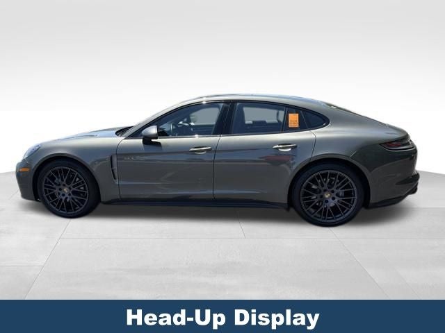 2023 Porsche Panamera Base