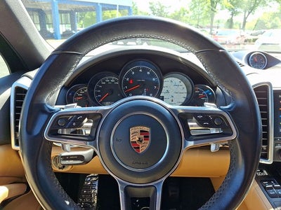 2017 Porsche Cayenne Base
