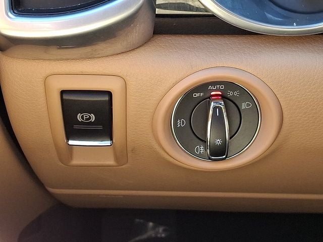 2017 Porsche Cayenne Base