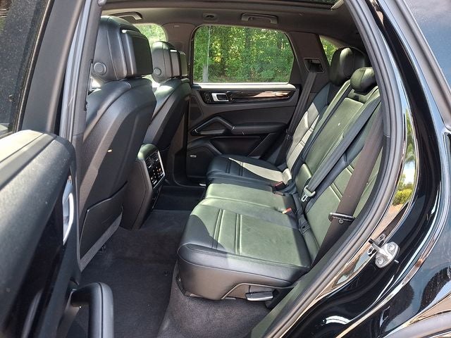 2019 Porsche Cayenne Base