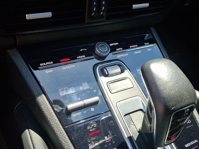 2019 Porsche Cayenne Base
