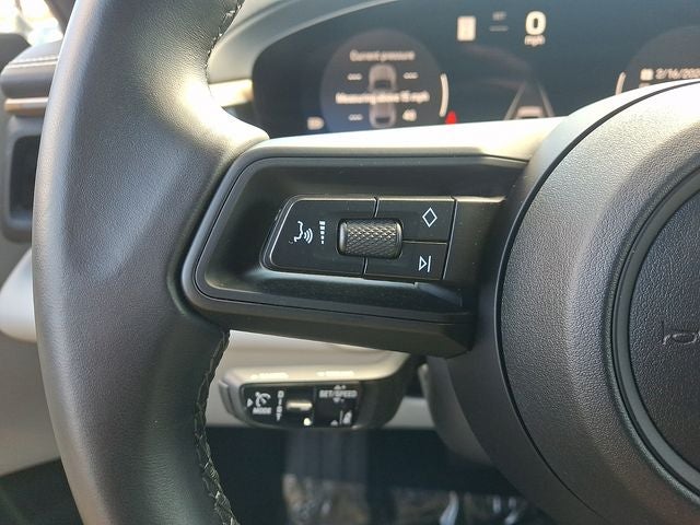 2024 Porsche Macan Electric 4