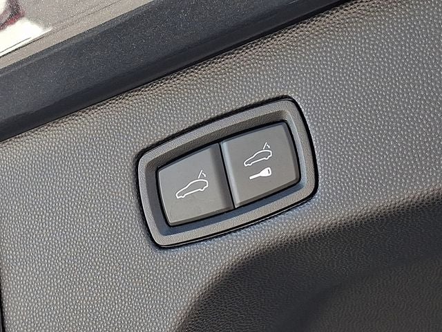 2024 Porsche Macan Electric 4