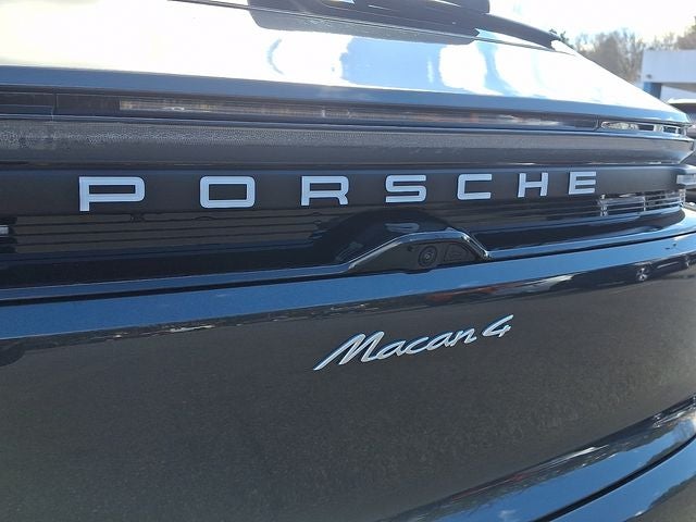 2024 Porsche Macan Electric 4