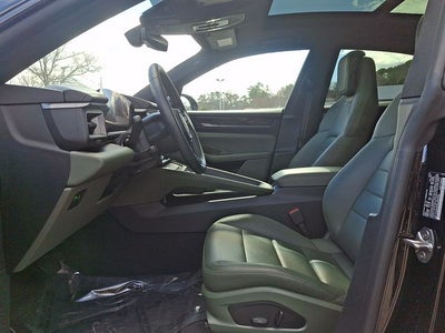 2024 Porsche Macan Electric 4