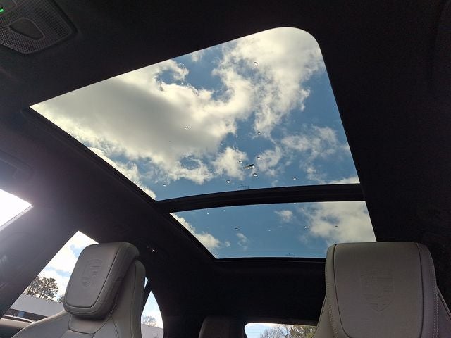 2024 Porsche Macan Electric 4