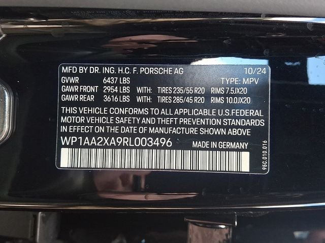 2024 Porsche Macan Electric 4